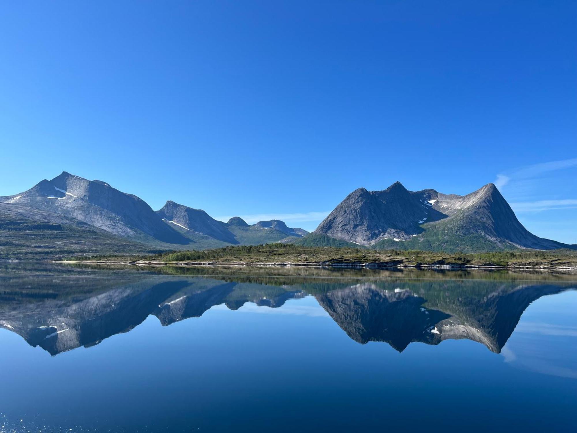 Efjord And Stetind Resort - Cabin Kobbernestinden Ballangen Eksteriør bilde